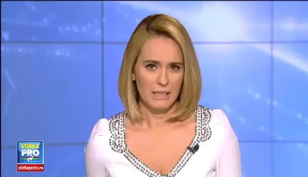 Cantareata Elena Gheorghe, implicata intr-un accident rutier. Masina condusa de sotul ei a lovit un biciclist