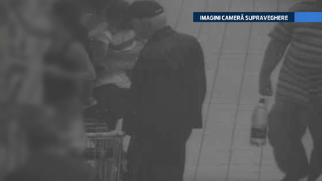 La 62 de ani, are nevoie de 4 secunde pentru a fura o geanta. Modul de operare al unui barbat retinut de doua ori intr-o zi