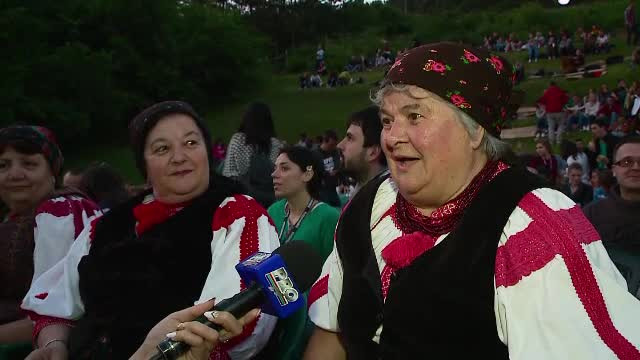 Inca o surpriza pentru spectatorii de la TIFF. Unde au fost invitati iubitorii de filme, dupa proiectiile la piscina