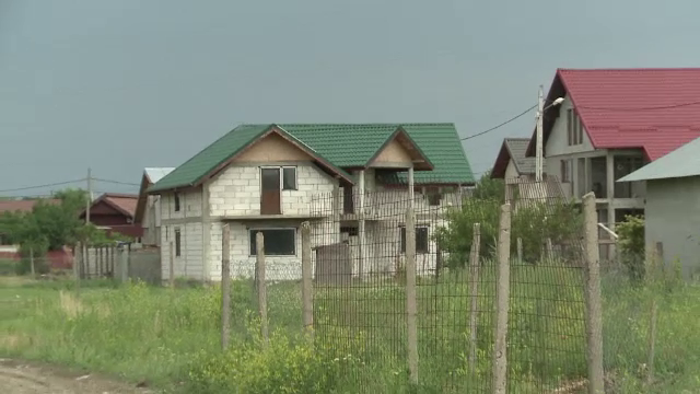 Se schimba legea in constructii. Ce conditii trebuie sa indeplinesti ca sa-ti faci o casa la tara