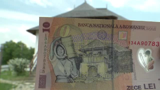 Cum arata in realitate casa de pe bancnota de 10 lei. Arhitectii au investit 4,5 milioane de lei in restaurarea ei