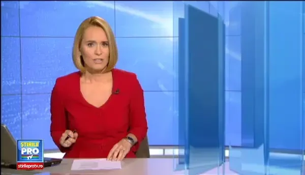 Angelina Jolie a implinit 40 de ani. Povestea de viata a actritei, una care pare desprinsa dintr-un film de la Hollywood