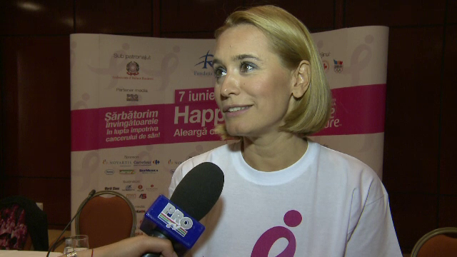 "Race for the Cure". Duminica, Andreea Esca, Nadia Comaneci si Gheorghe Hagi alearga pentru preventia cancerului la san
