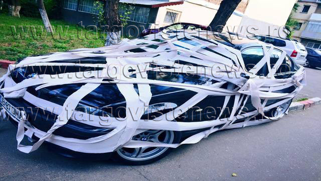 masina invelita in hartie