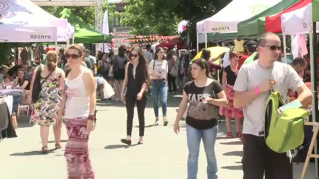 "Femei pe Matasari". Zeci de oameni s-au adunat pentru a afla secretele unei zone istorice a Capitalei