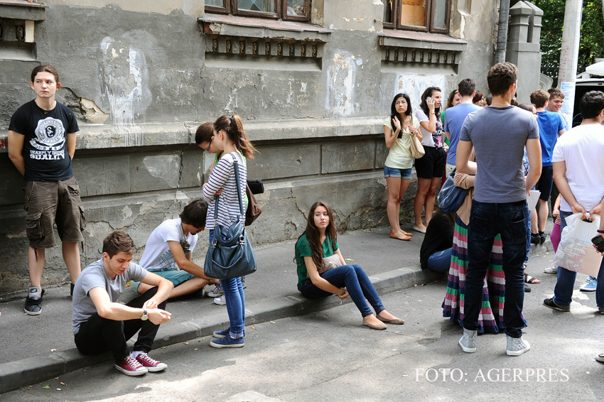 BACALAUREAT 2015. Ce rezultate s-au obtinut la proba de competente digitale. Doi elevi au fost eliminati pentru frauda