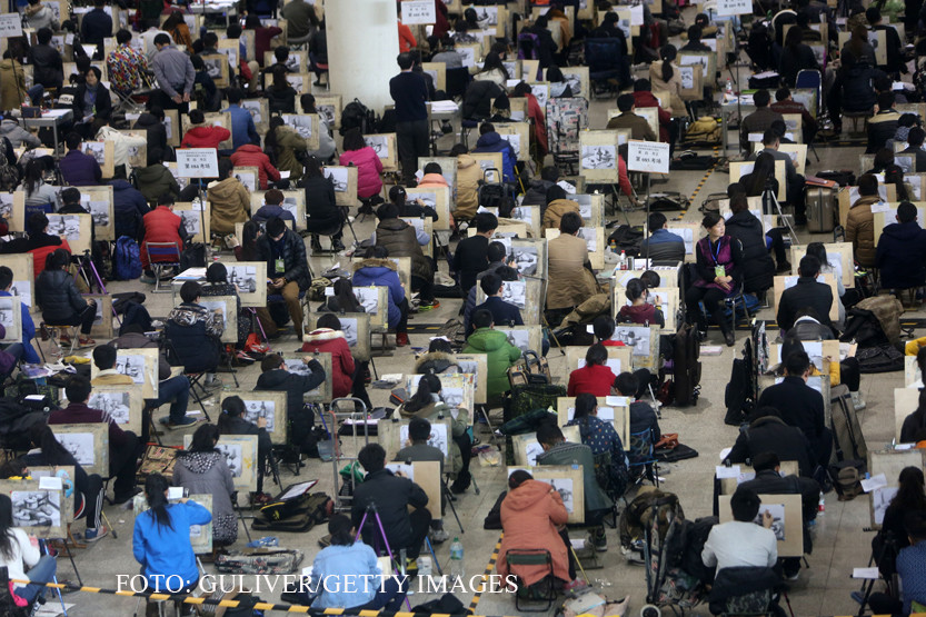 Metoda hi-tech impotriva copiatului la Bac: drone care bruiaza toate dispozitivele electronice. Unde sunt folosite