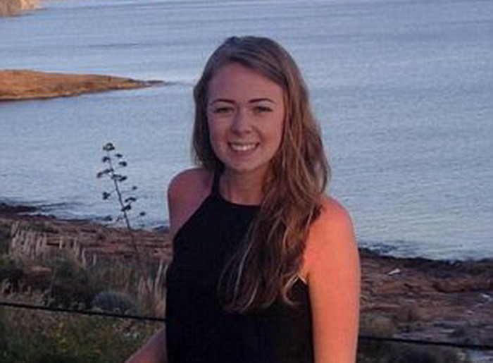 O tanara de 17 ani a ramas fara un picior in urma accidentului de roller coaster din UK. Parcul Alton Towers, redeschis