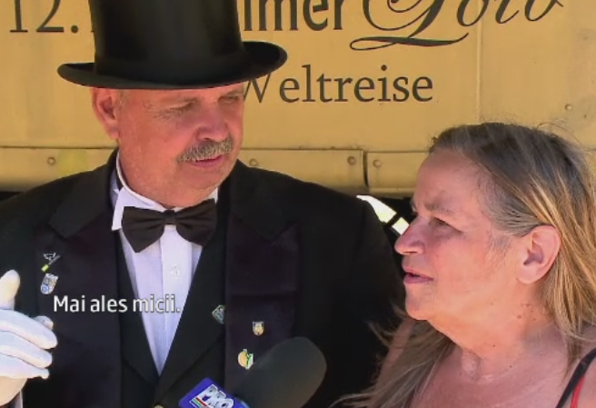 Doi nemti fac inconjurul lumii intr-un camion de armata. Un popas la Mamaia i-a facut sa-si schimbe parerea despre Romania