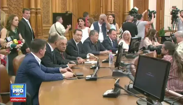 Victor Ponta va fi audiat in Comisia Juridica a Camerei Deputatilor
