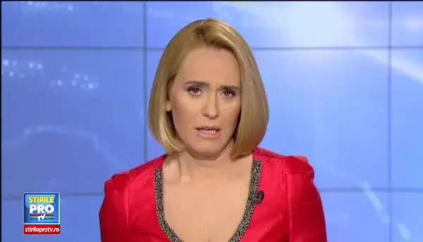 In Romania secolului XXI, oamenii au iesit cu 23 de preoti in strada pentru a scapa de seceta