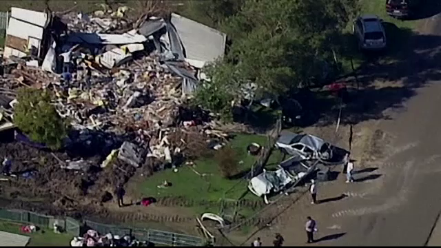 S-a enervat si a furat un buldozer. Ce a facut in continuare un barbat din Australia este inexplicabil