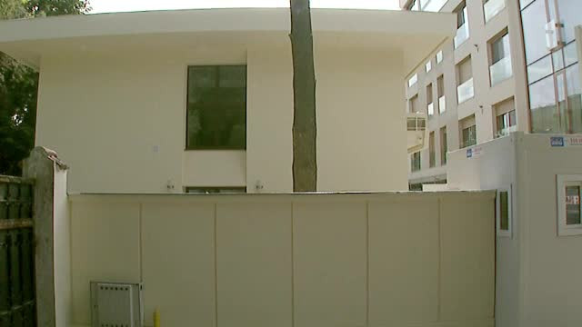 Inventarul nemultumirilor lui Traian Basescu. Fostul presedinte se plange ca in noua sa vila nu are garaj si intimitate