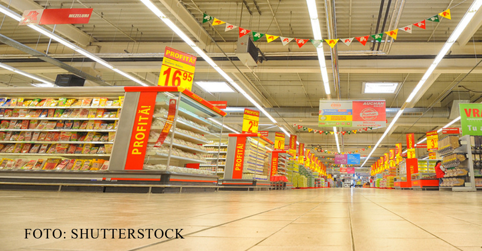 Statisticile oficiale confirma ca alimentele s-au SCUMPIT in luna dinaintea reducerii TVA. Economistii dau vina pe retaileri