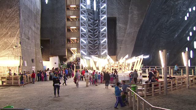 “Descopera Turda, Orasul Salinei!“, concurs de forografie la Turda