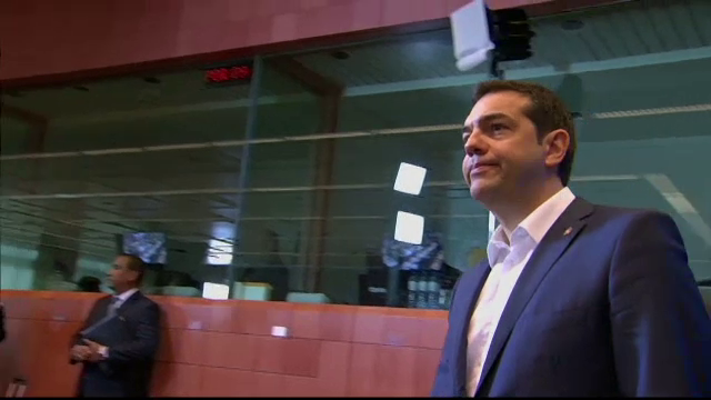 Actiunile la burse au scazut brusc dupa ce oficialii au anuntat o posibila intrare a Greciei in incapacitate de plata