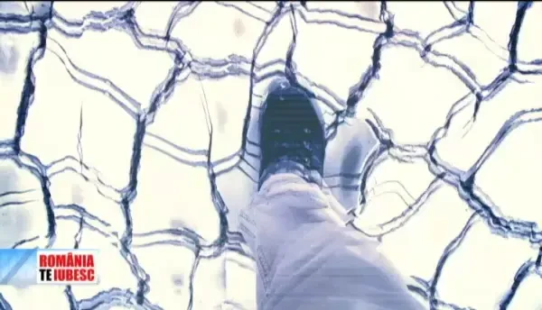 Halda de steril care otraveste doua tari. "Le-as da ministrilor o lopata, sa curate dupa ce bate vantul aici"