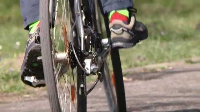 A pedalat pana in Iran pentru un scop nobil. Gestul unui tanar din Romania a strans mii de Like-uri pe Facebook