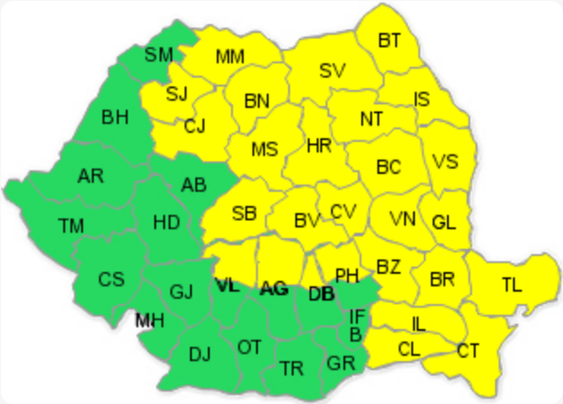 COD GALBEN de instabilitate atmosferica in 27 de judete. Ce zone vor fi afectate de ploi torentiale si vijelii