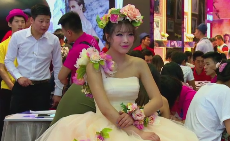 Averile pe care le cheltuie chinezii pentru a-si organiza nunta: "Noua nu ne pasa atat de mult, dar parintilor le pasa"