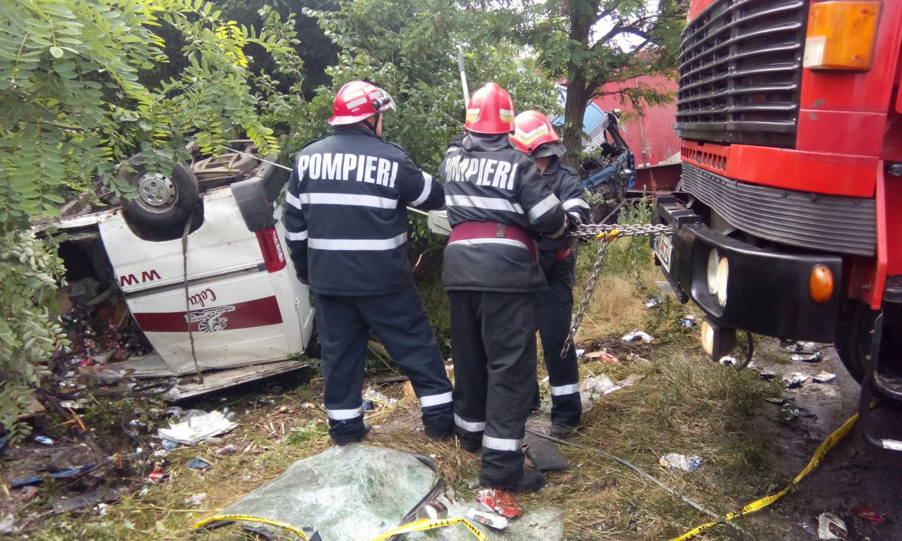 Momentul in care denivelarile de pe Centura Capitalei duc la moartea unui om. Accidentul a fost filmat de o camera de bord