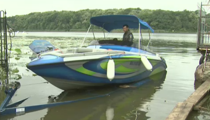 Barca de viteza a tanarului care a provocat accidentul de pe lacul Snagov, ridicata de politisti. Ce ar putea afla expertii