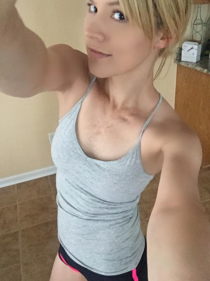 Toti ii spuneau ca are corpul perfect, asa ca ea le-a aratat cum arata neretusata. Adevarul despre o cantareata americana