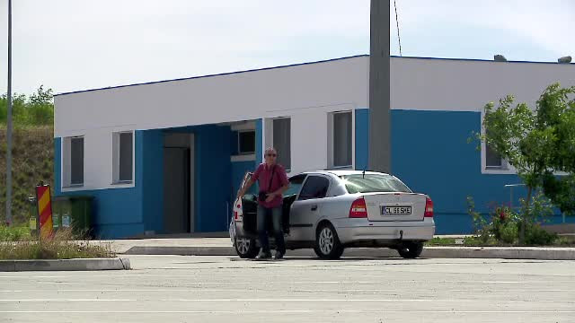 Oaza de civilizatie de pe Autostrada Soarelui, "ascunsa" intr-o toaleta publica. Povestea impresionanta a domnului Fodor