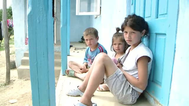 Familiile care au ajuns sa planga pentru ca s-au marit alocatiile. In ce situatie pierd mai multi bani decat primesc