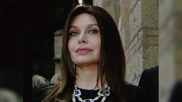 Cine este femeia care va obtine 1,4 milioane de euro pe luna in urma divortului de Silvio Berlusconi