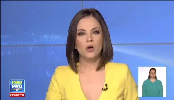 O fetita de 8 ani, zdrobita de un zid din curtea casei. Mama a scapat-o din ochi timp de 10 minute