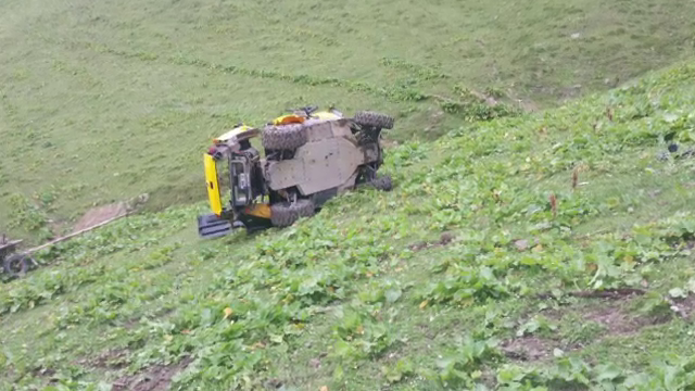 Sfarsit tragic pentru fratele fostului primar din Borsa. Tanarul a murit dupa ce s-a rasturnat cu masina intr-o prapastie