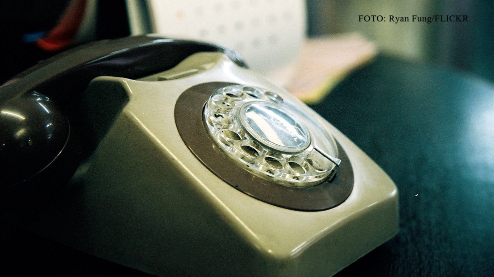 Cea mai noua escrocherie prin telefon: "premiul" de 12.000 de euro. O femeie a dat toti banii din casa si s-a si imprumutat