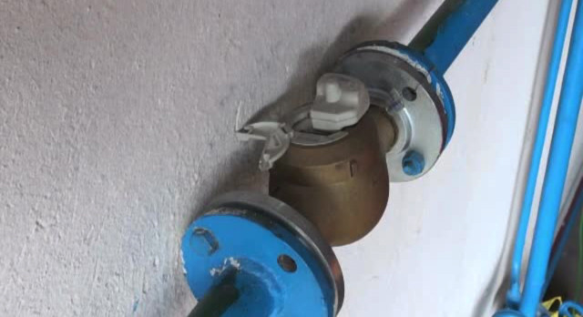 apometru pe hidrant la Galati