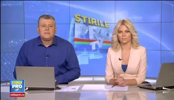 Locul in care o seceta de patru ani a dezvaluit comorile din parauri. Oamenii petrec ore in sir cautand prin ape