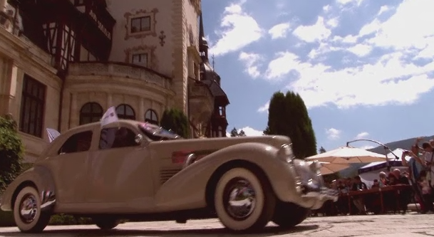 Concurs cu masini de epoca la Castelul Peles. Cu ce autoturism a participat Principele Radu