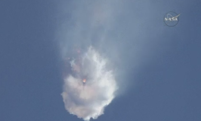 O racheta care trebuia sa duca provizii astronautilor, pe Statia Spatiala Internationala a explodat in Florida. Reactia NASA