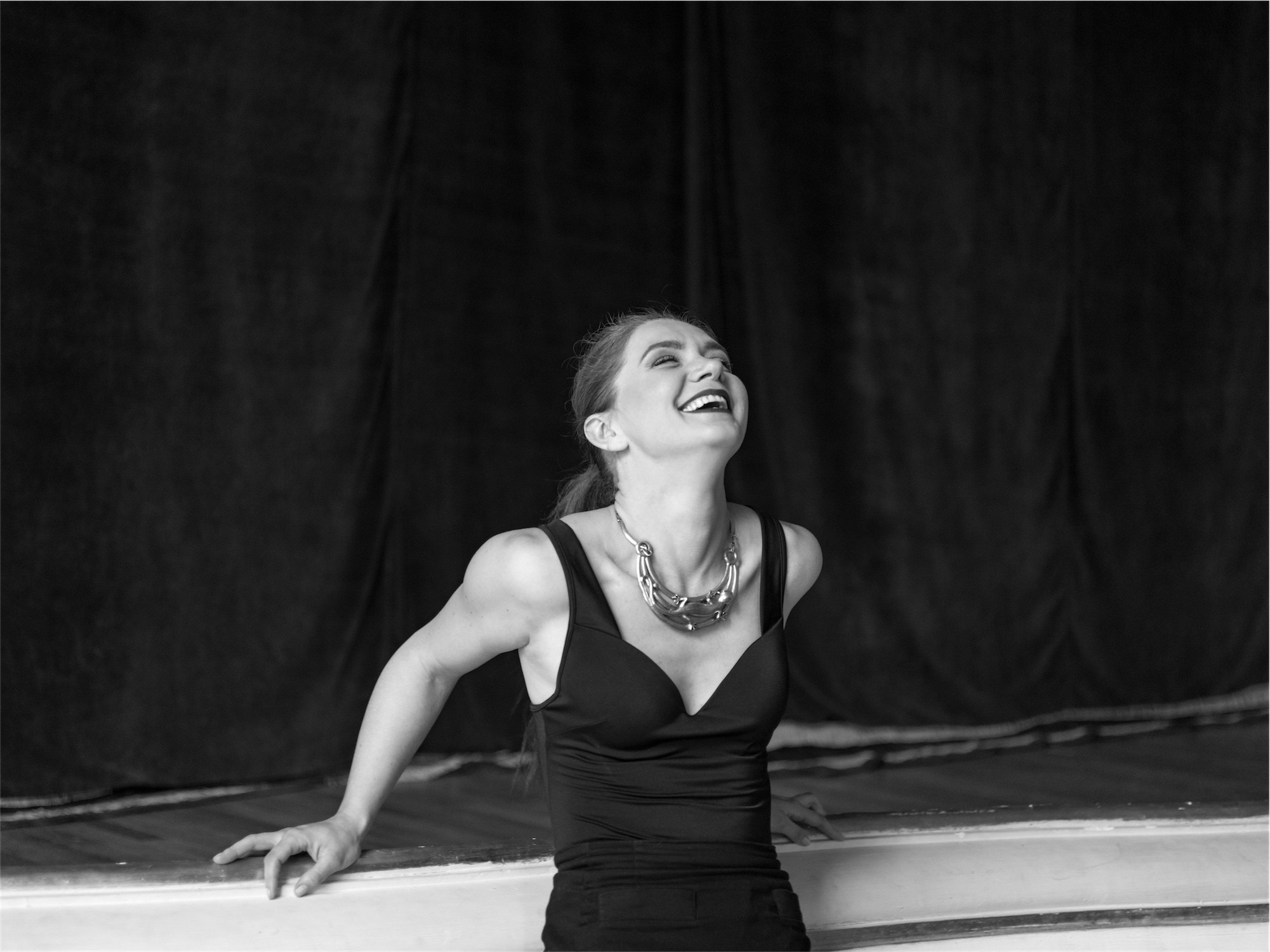 Alex Galmeanu - O colectie de arta despre arta - Emőke Boldizs&aacute;r