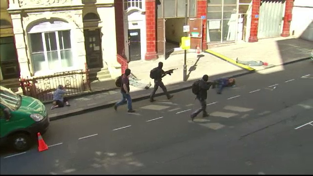 Exercitiu antitero de amploare in centrul Londrei, la 10 ani de la atentatele din 7 iulie 2005, soldate cu 56 de morti