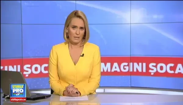 Accident grav in Capitala, surprins de camerele de supraveghere. Ce a urmat dupa ce un taximetru a intors pe linie continua