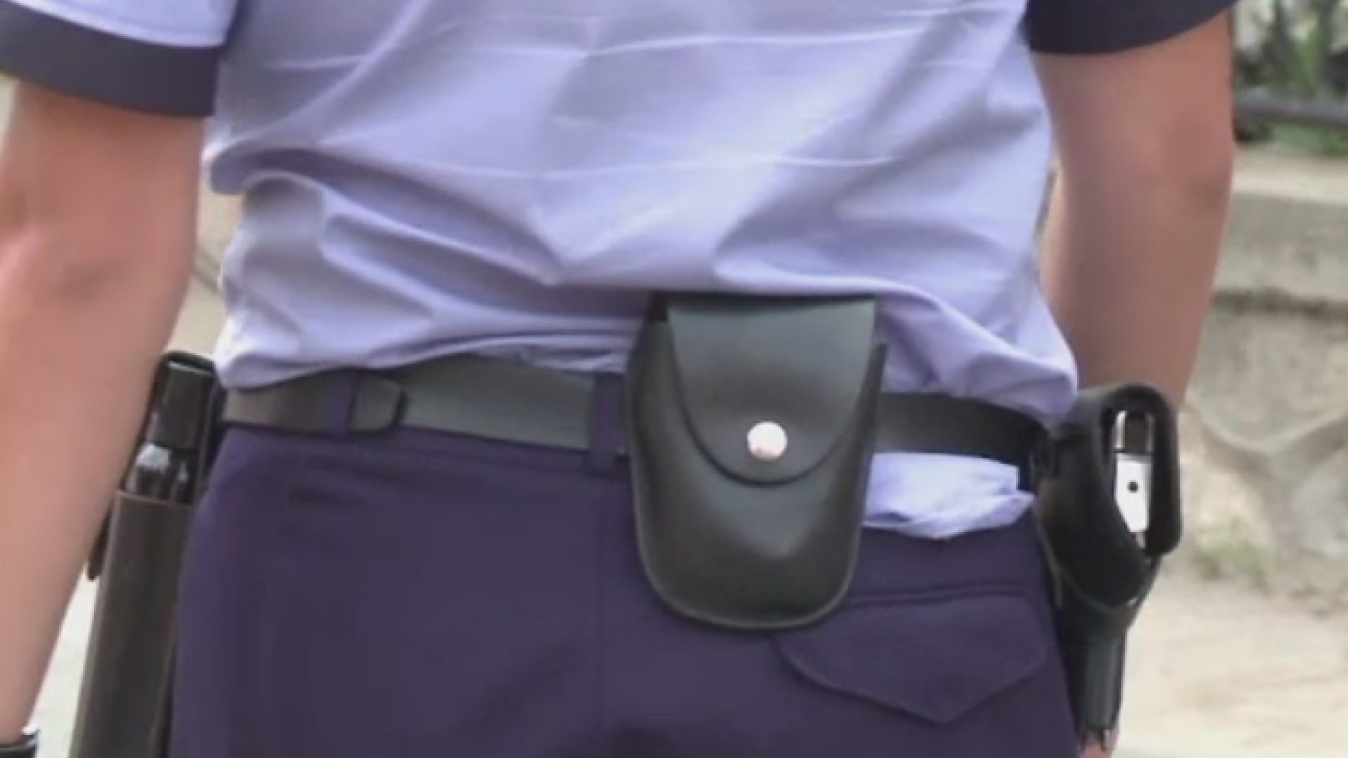 A planuit sa sparga un magazin din sat, dar a fost descoperit de un politist. Ce s-a intamplat in urmatoarele momente