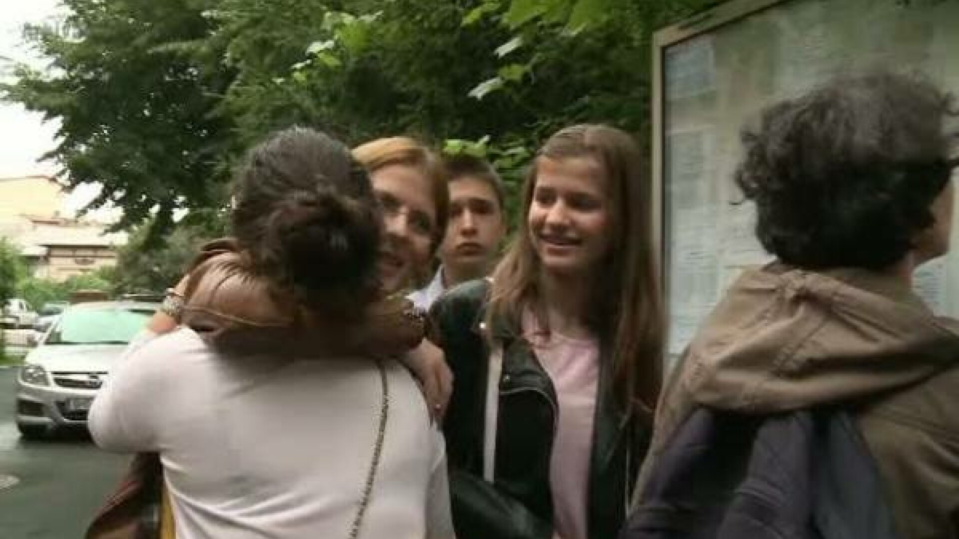 O eleva a luat 5,40 la Evaluarea Nationala, asa ca a facut contestatie. Este incredibil ce NOTA a primit dupa recorectare