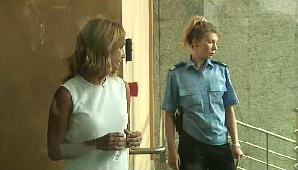 A venit din Caraibe pentru a da declaratii in fata procurorilor romani. Fosta sotie a lui Remus Truica, urmarita penal