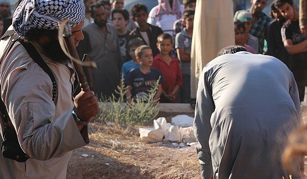 isis monument distrus