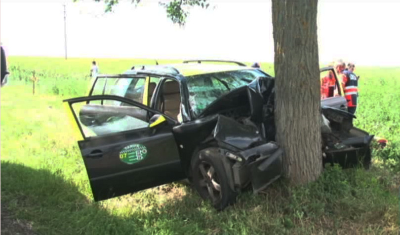 Un taximetrist din Botosani a suferit un infarct chiar in timpul unei curse. Reactia uluitoare a unuia dintre pasageri