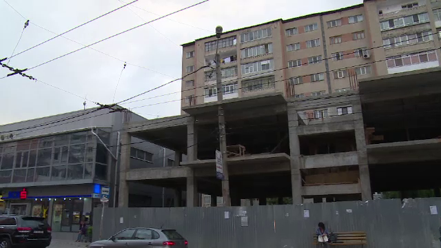 Culmea aberatiilor in constructii, la Targoviste. Cum a fost inaltat un bloc de locuinte, cu aviz de la primarie