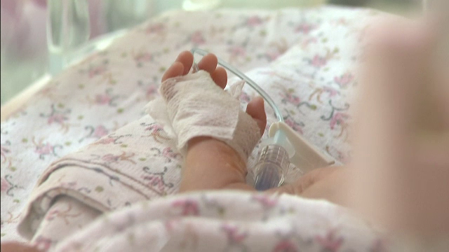 Reactia Ministerului Sanatatii in cazul fetitei ucise de birocratie la Cluj: medicul generalist nu avea voie sa o opereze