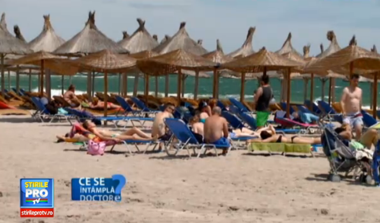 Infectiile la care te supui in vacanta de vara. Ce boli se transmit prin prosoapele de la hoteluri, rauri si lacuri