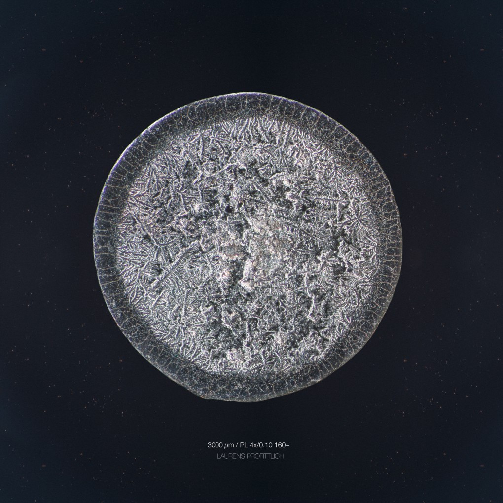 lacrima reactie puternica