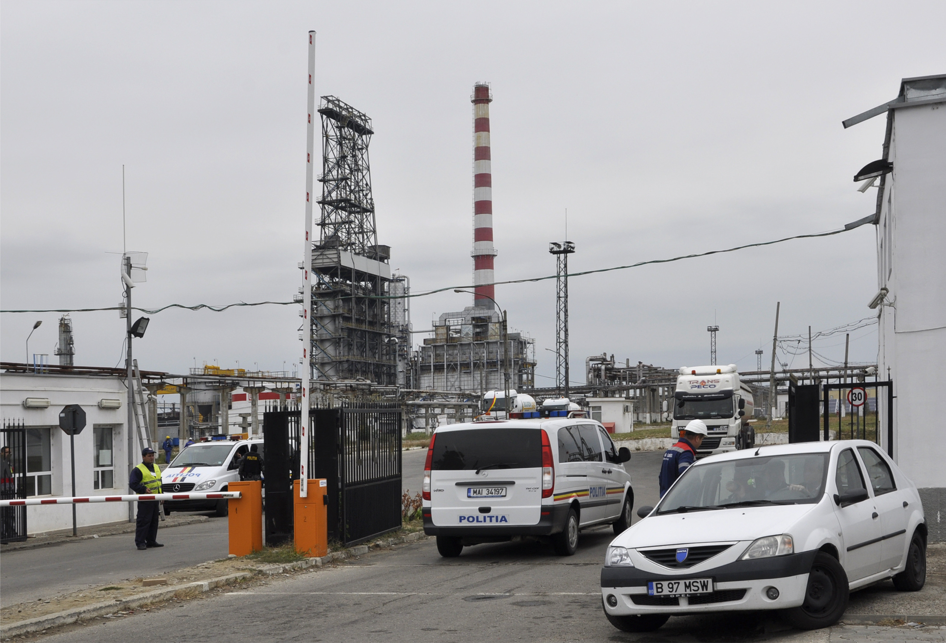 Lukoil a cerut interventia Comisiei Europene in ancheta din Romania: "Nu credem ca este corect"